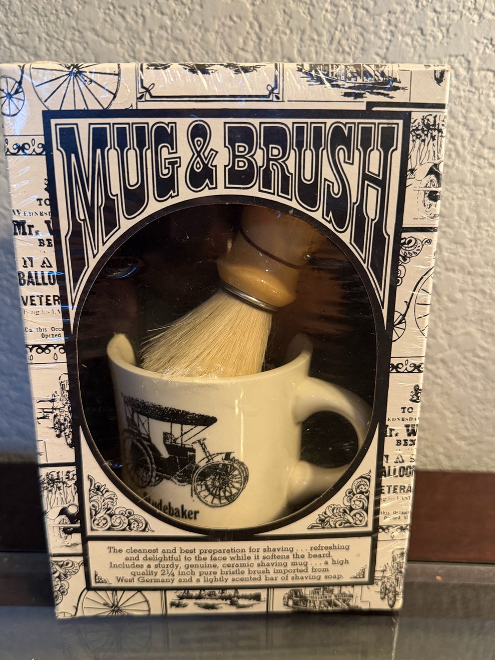 Vintage New Old Stock Barbershop Old Fashion Luxury Shaving Mug and Brush NIB